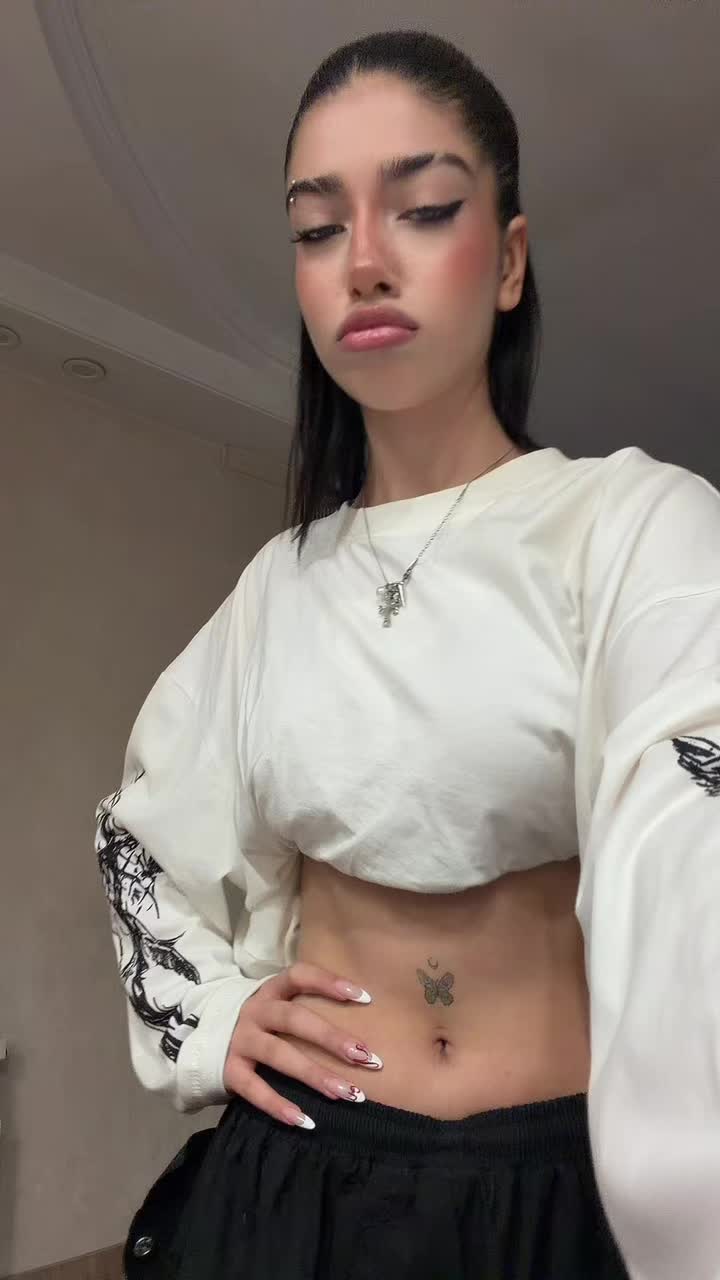 @avaaawoo