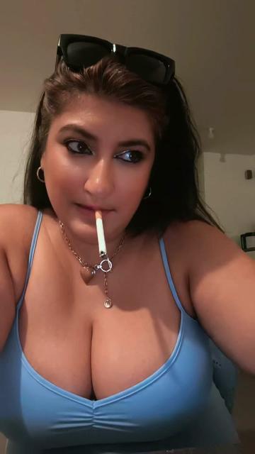 @Nela🍭 délice 🍯🍫