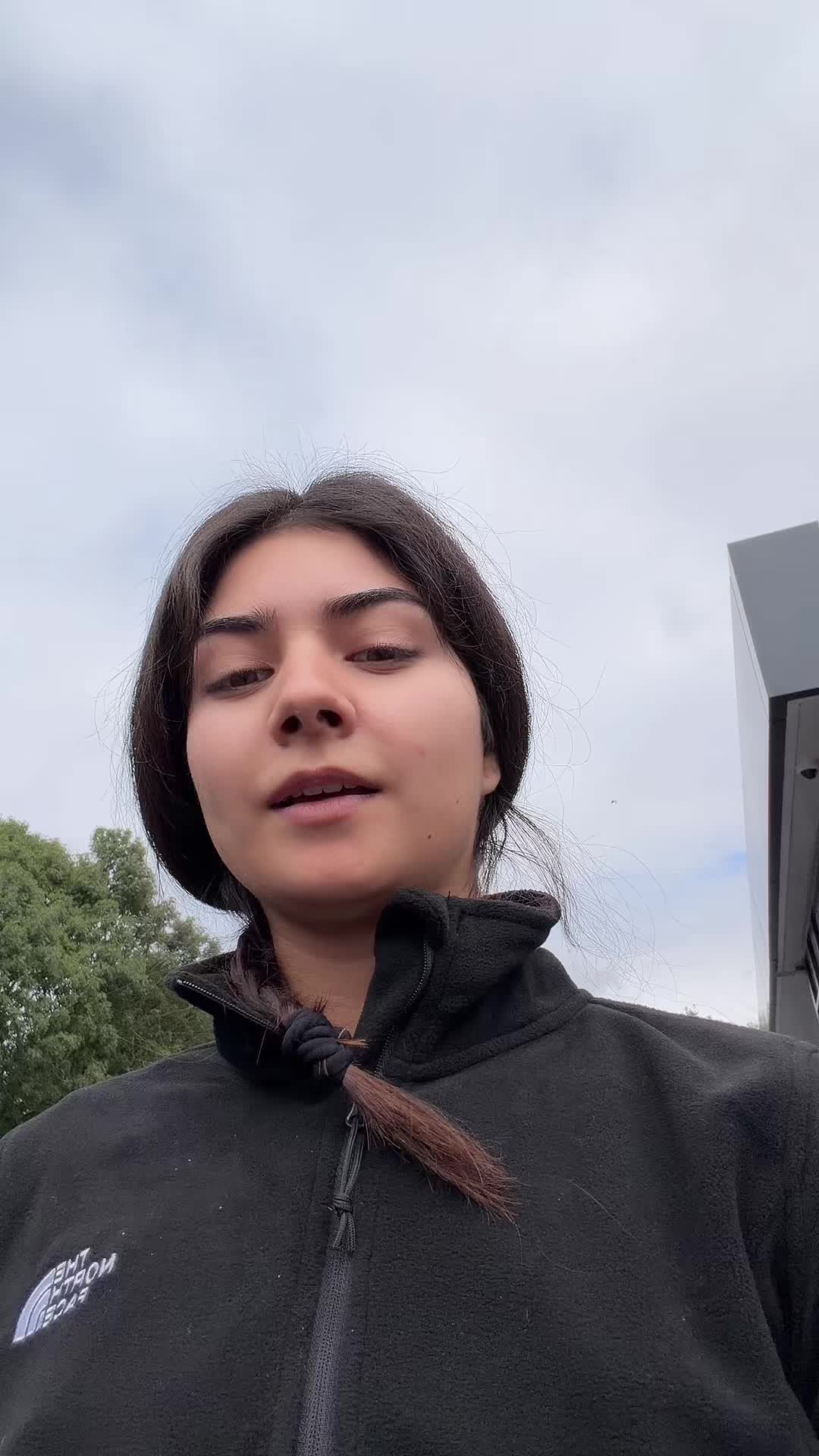 @Valentina Elena