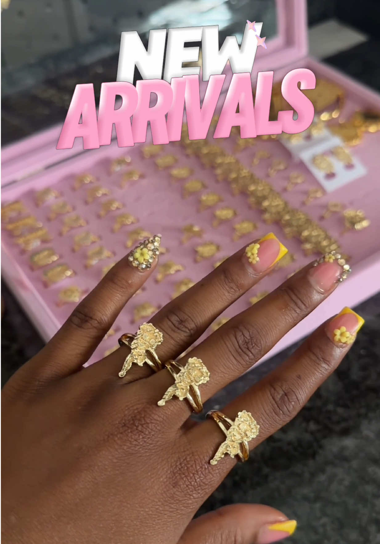 @#1 CHARM + ACCESSORY PLUG 🌟