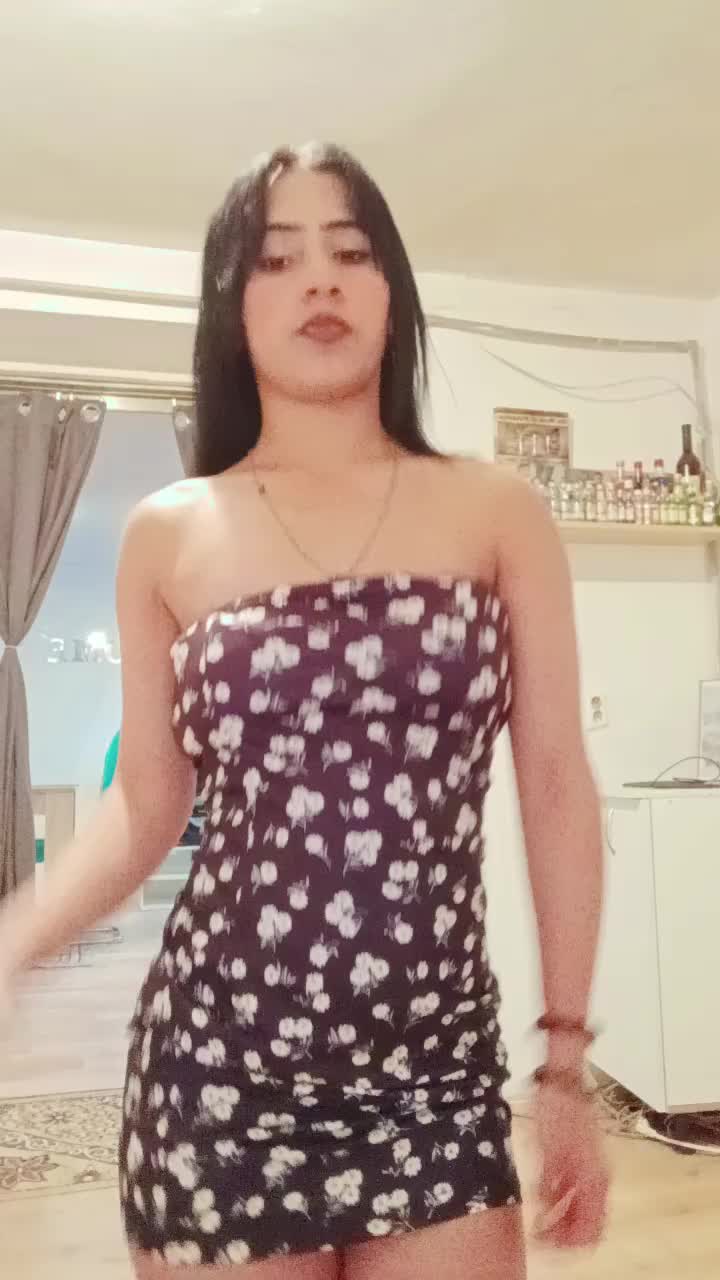 @Ÿøūngz🦋 MīMā🦋