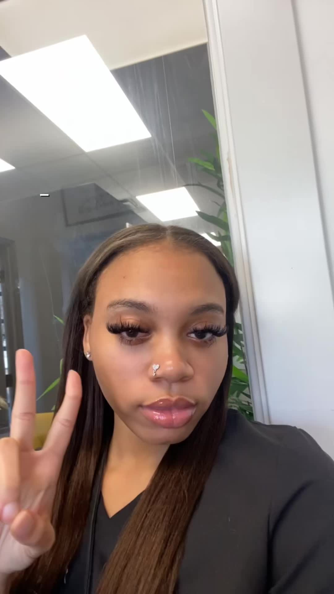 @MN Brow Artist & Body Waxer