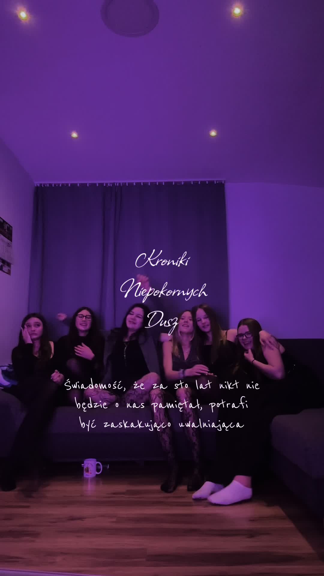 @𝒋𝒖𝒍𝒂||𝒃𝒐𝒐𝒌𝒕𝒐𝒌🤍