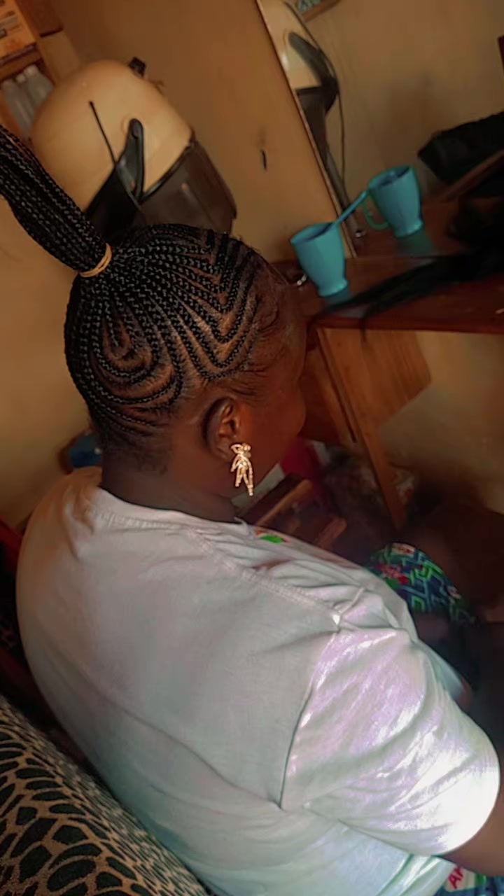 @kaffy bisola