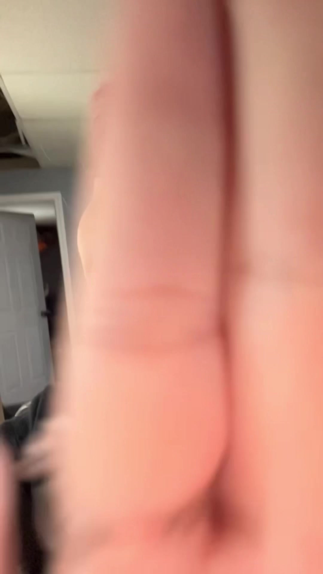 @chevon_chronicallyill