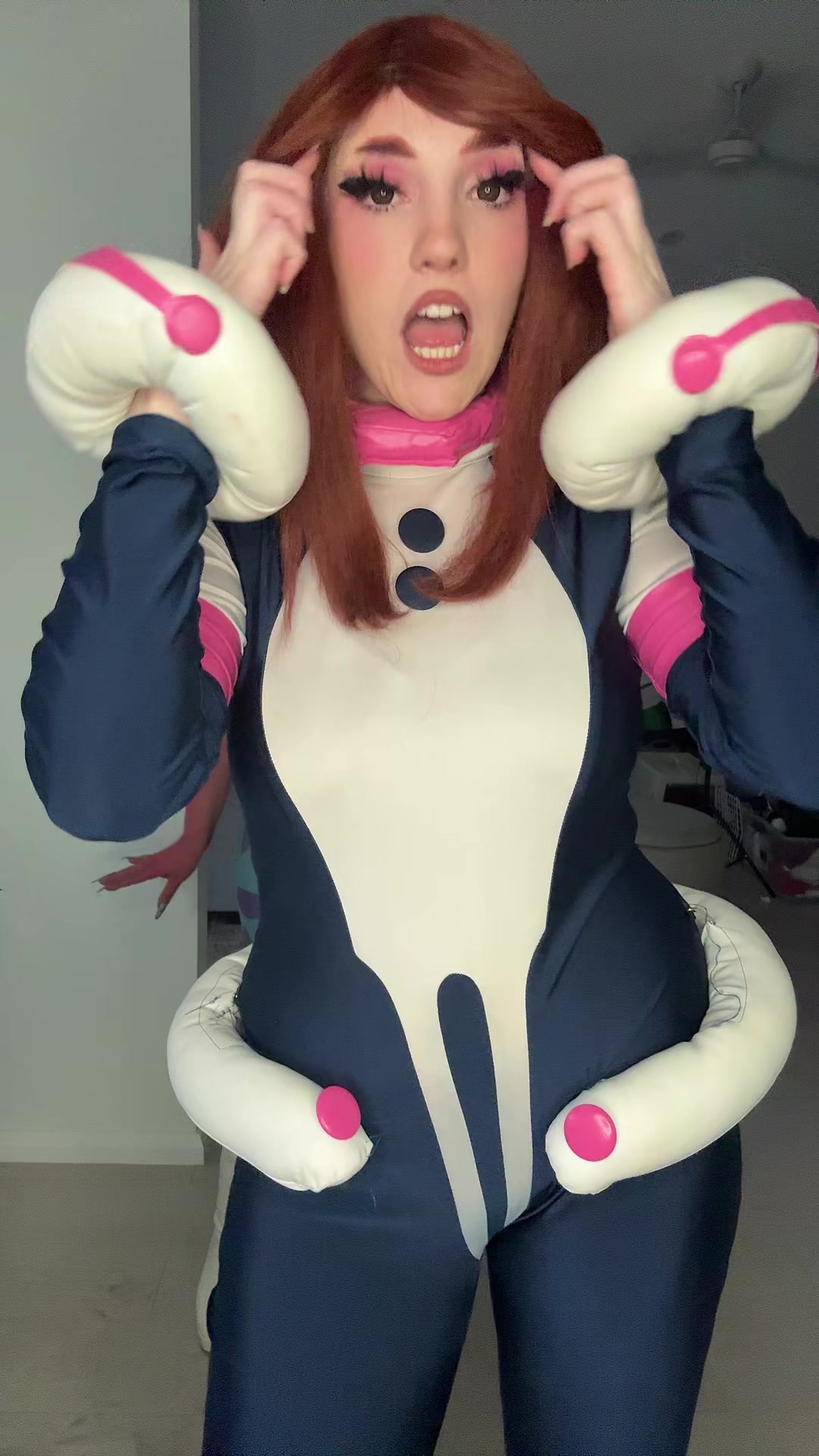 @AppleBlonde5