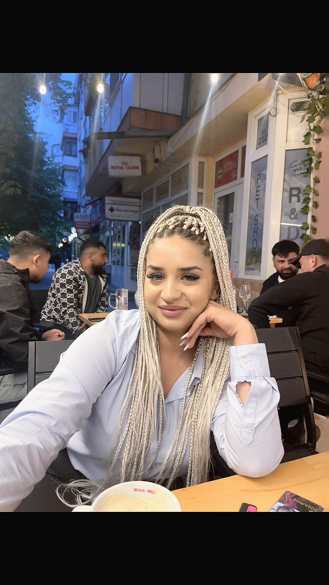 @Issa 🖤