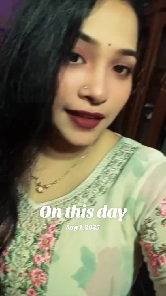 @👑রানী👑
