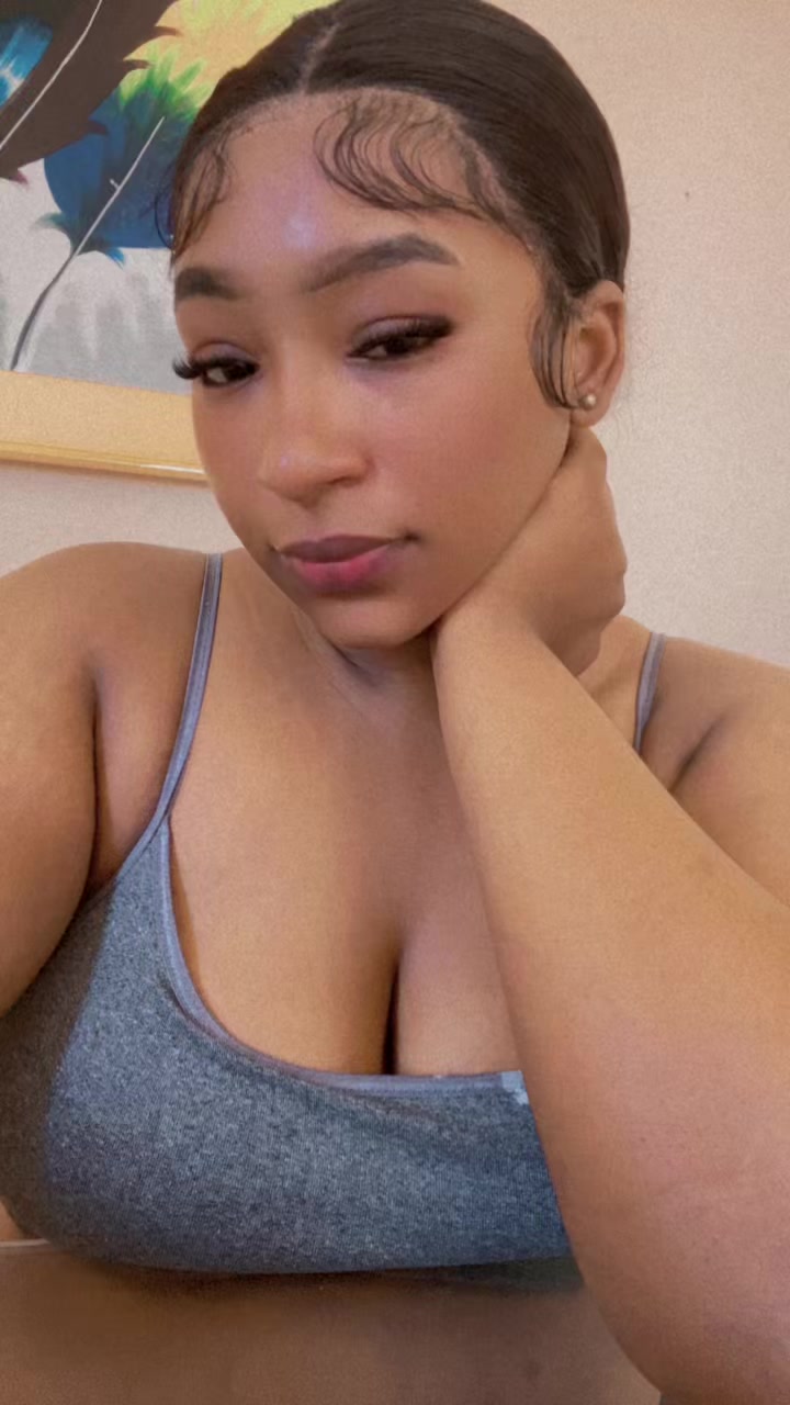 @Nathalia de la rosa