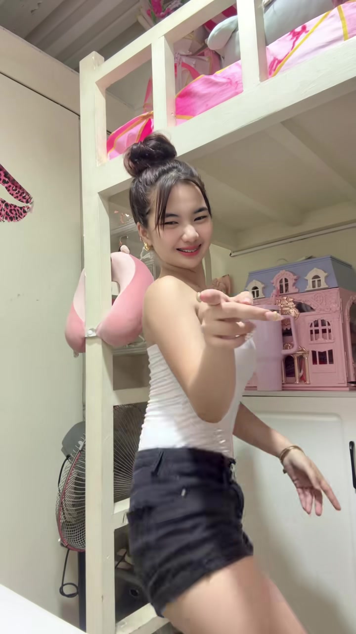 @pinay.dance.hot