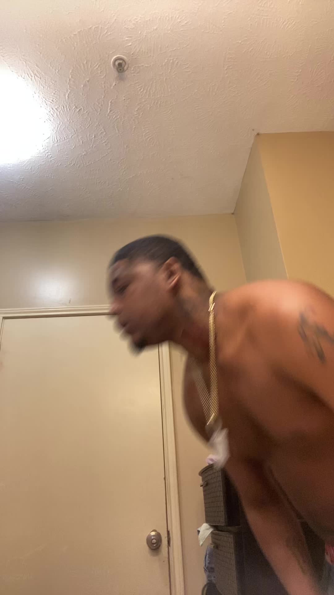 @Osamahardbody