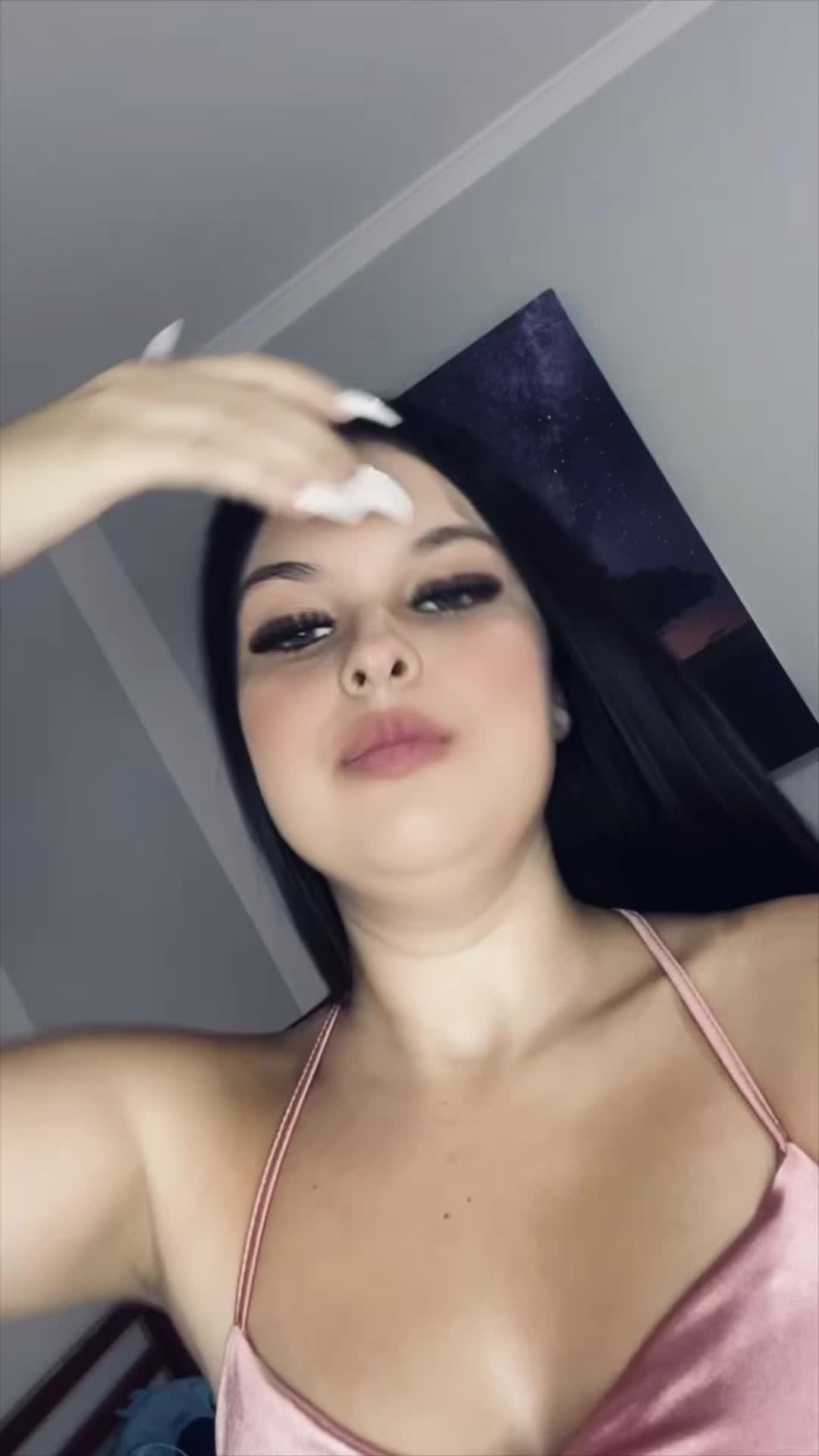 @Carolina💋