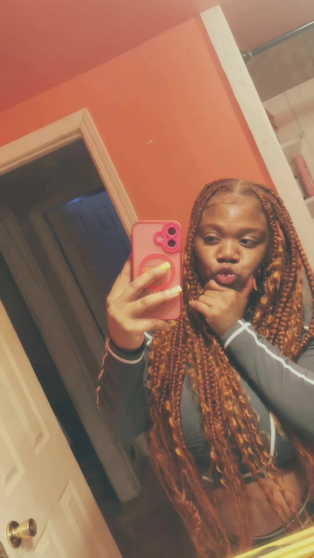 @inl0vewithniyaa