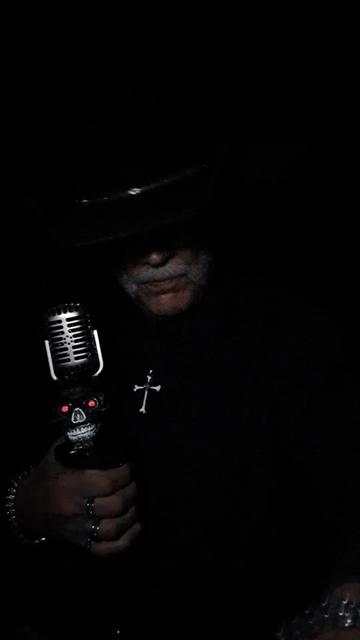 @THE MAN IN THE DARK💙🕊💀💙