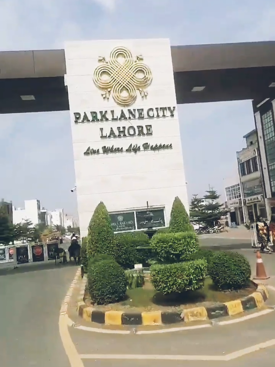 @UMAR REAL ESTATE LAHORE