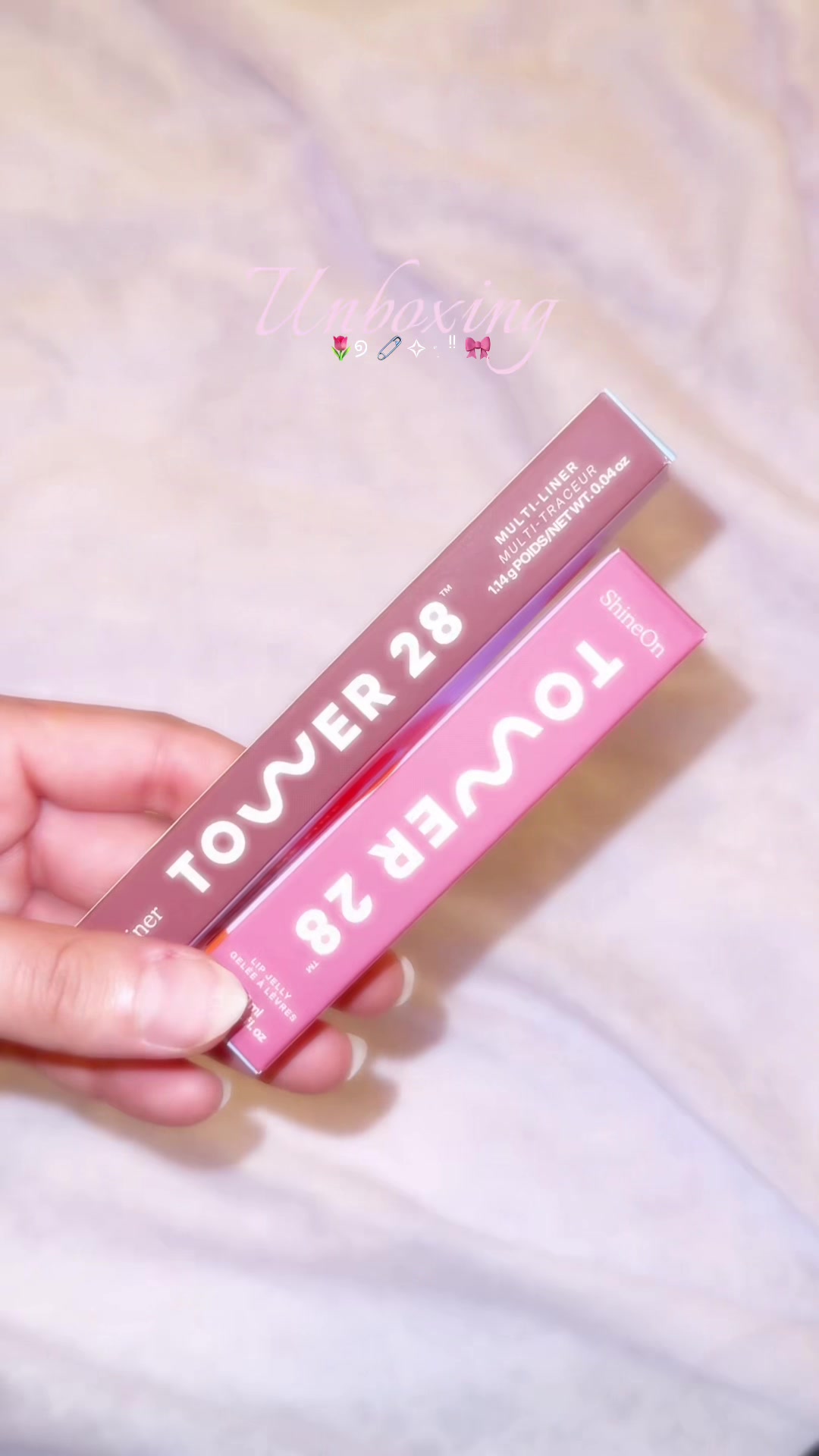 @thisismoon
