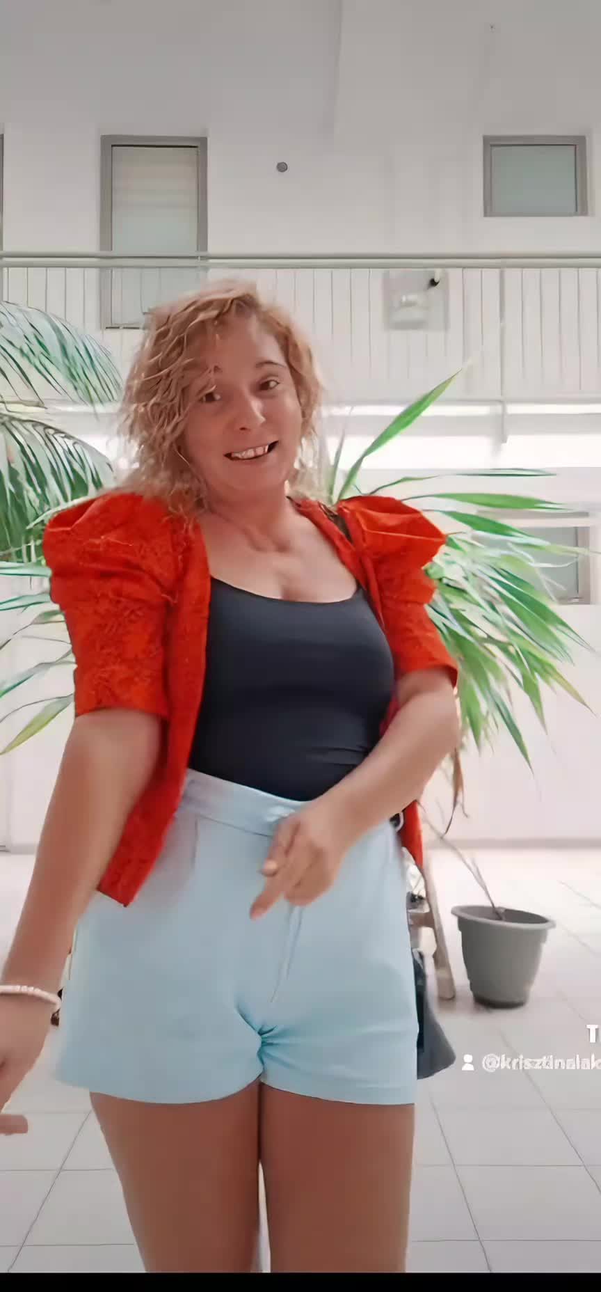 @Krisztinakisfalvi