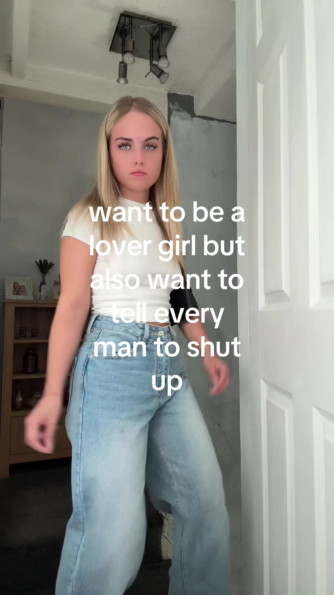 @anais