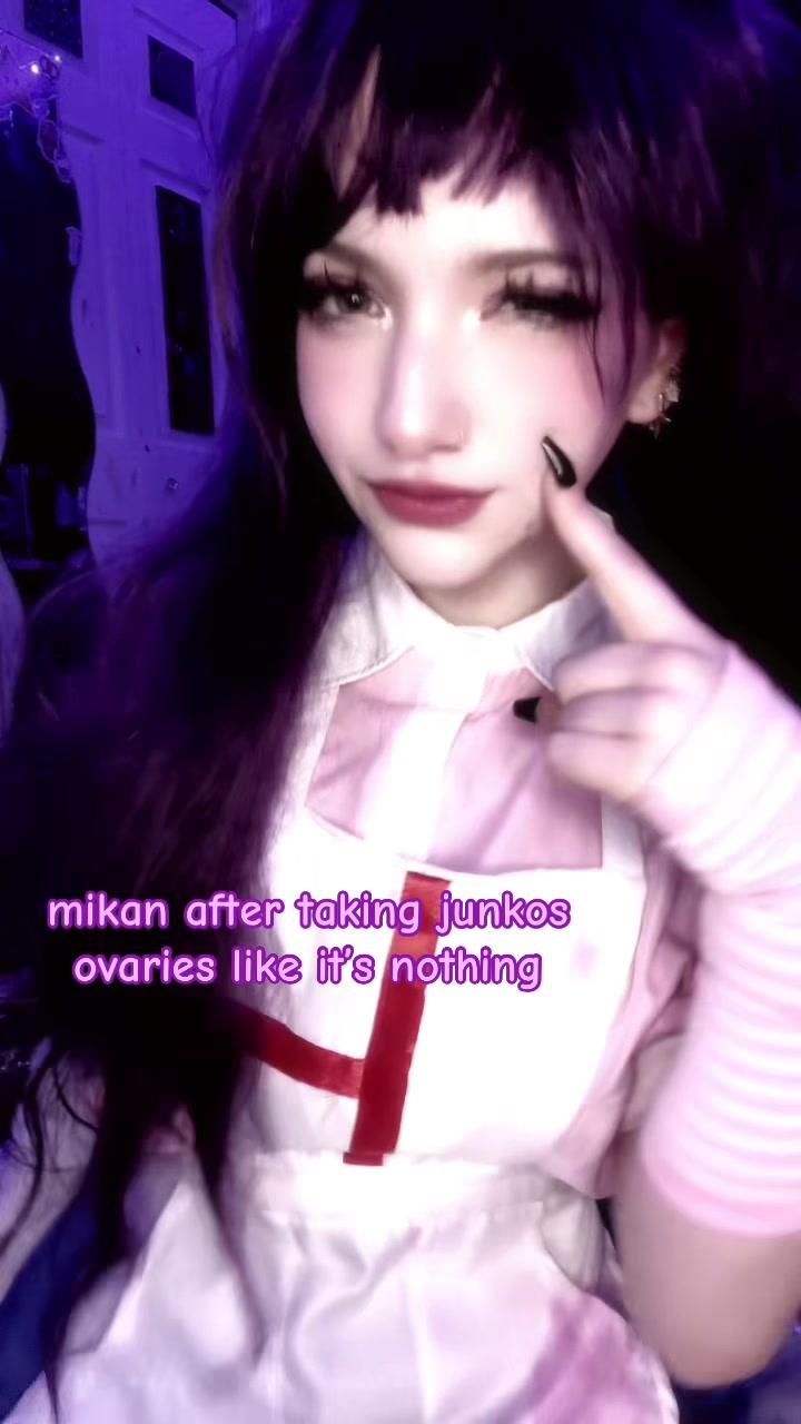 @CEO of Trash Cosplays 🤍