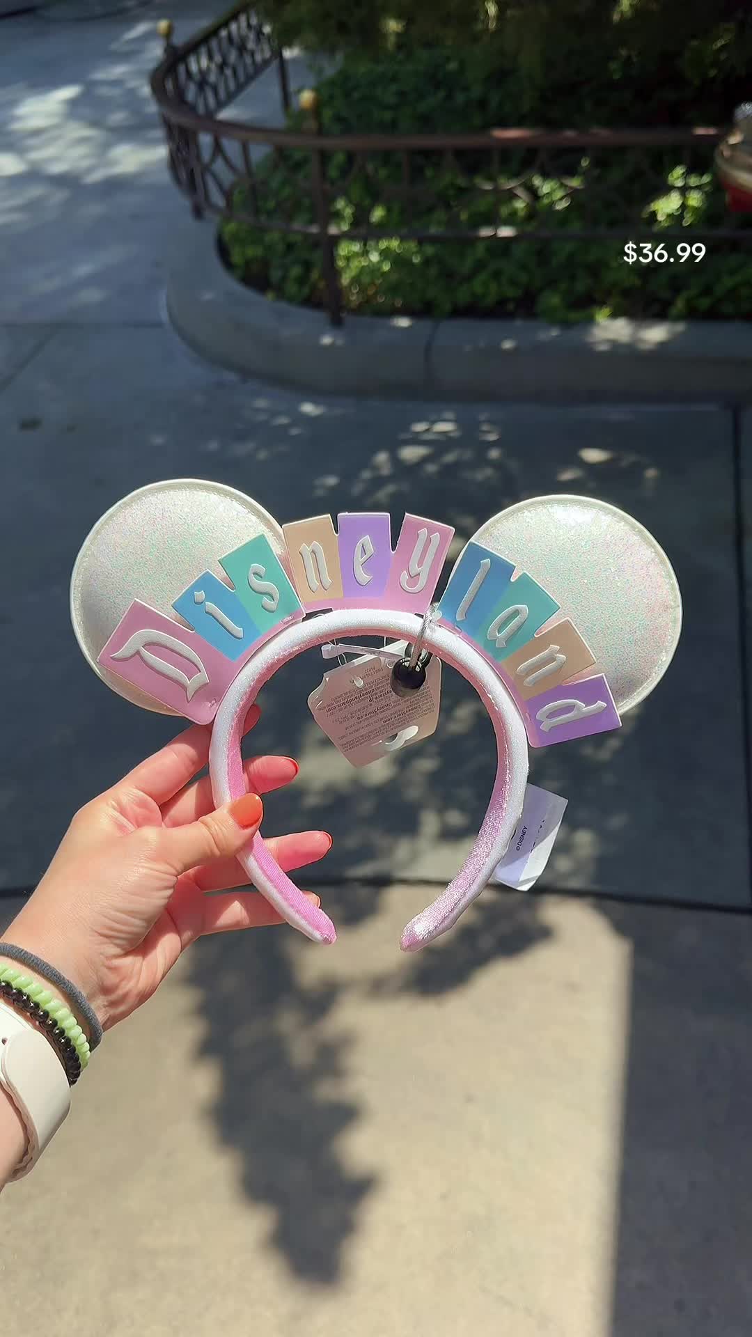 @magicalmerchandise✨