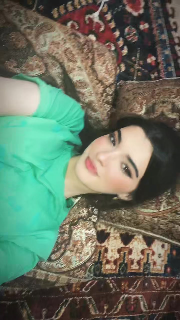 @E L I S🧚🏻♀️