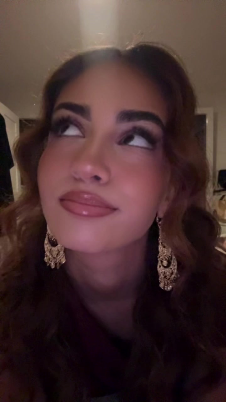 @إ
