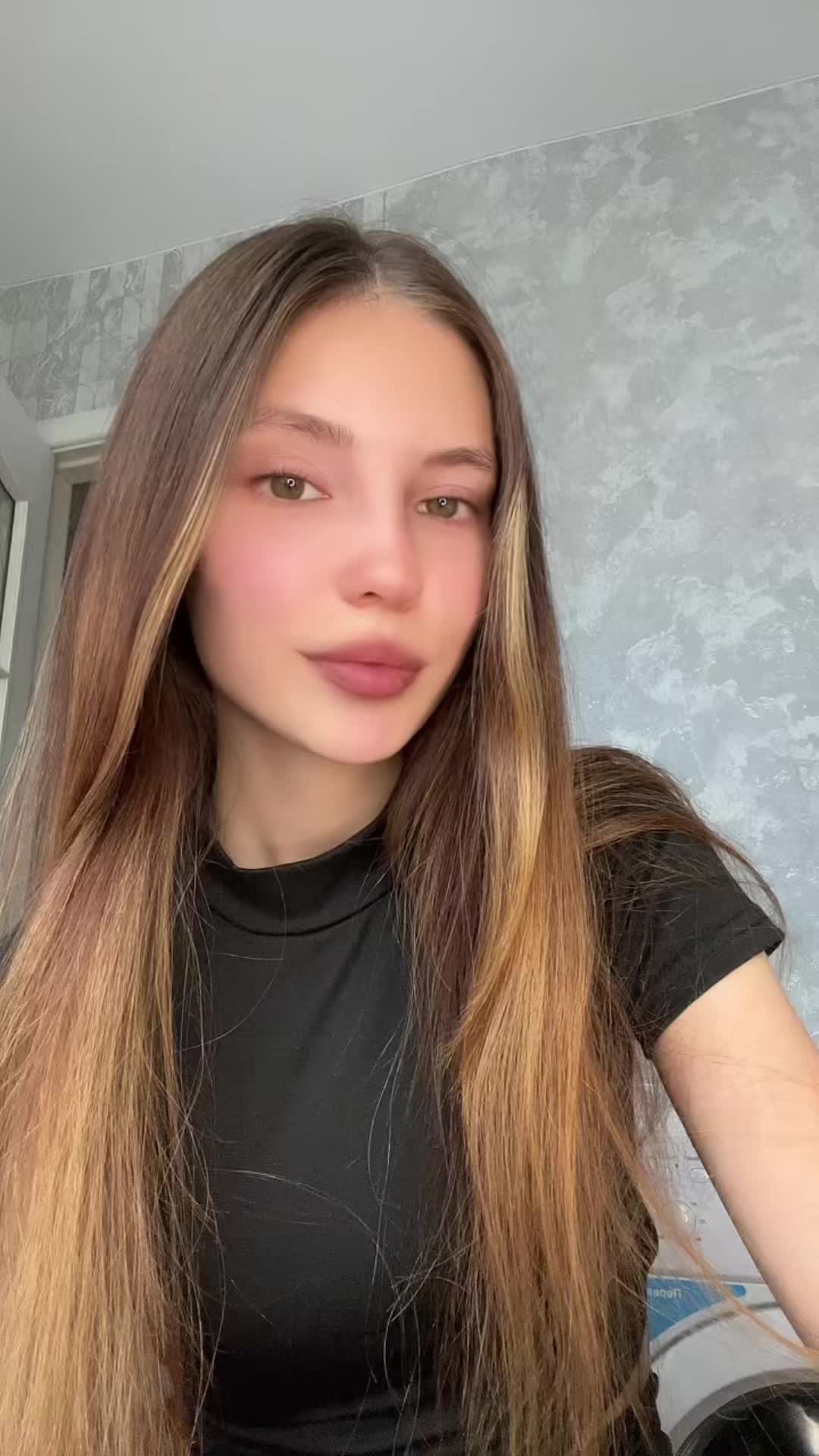 @· 𝓨.𝓪𝓷𝓪