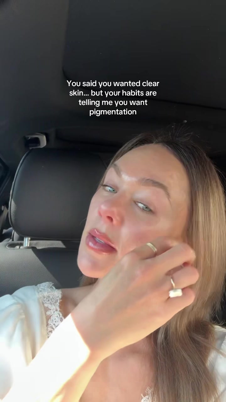 @Celeste | RN acne expert