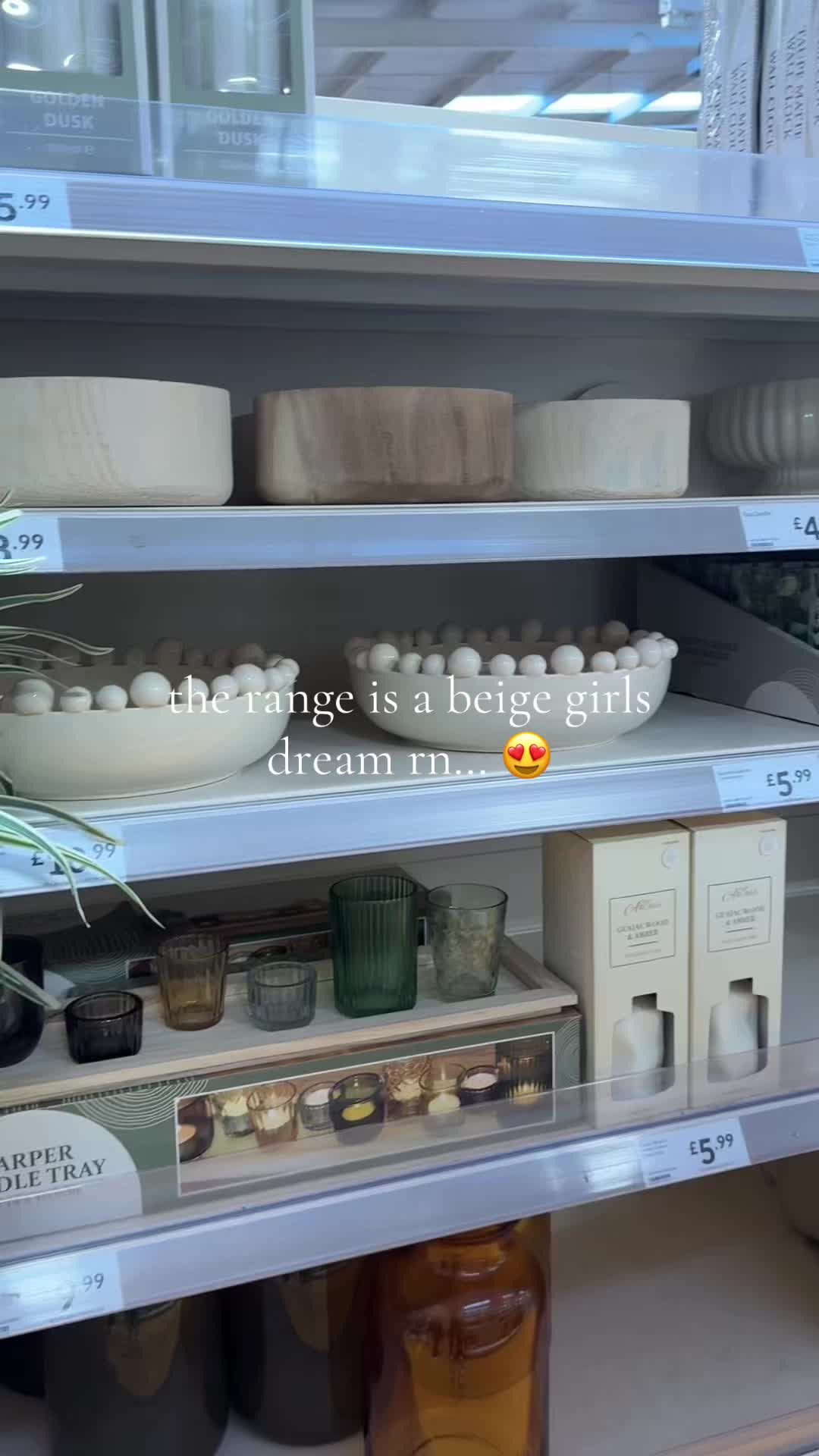 @molls 🤍🍦🧺🧸