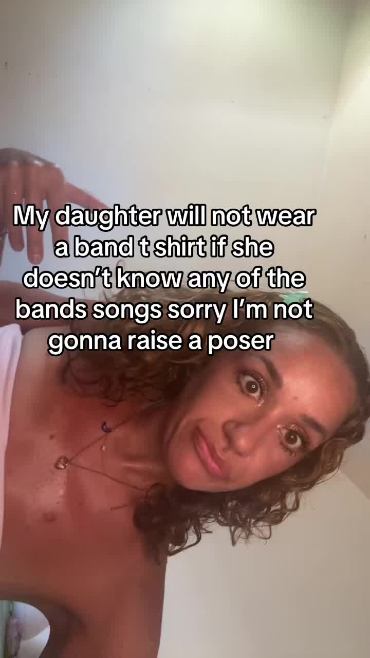 @Lavenderhazzeyy