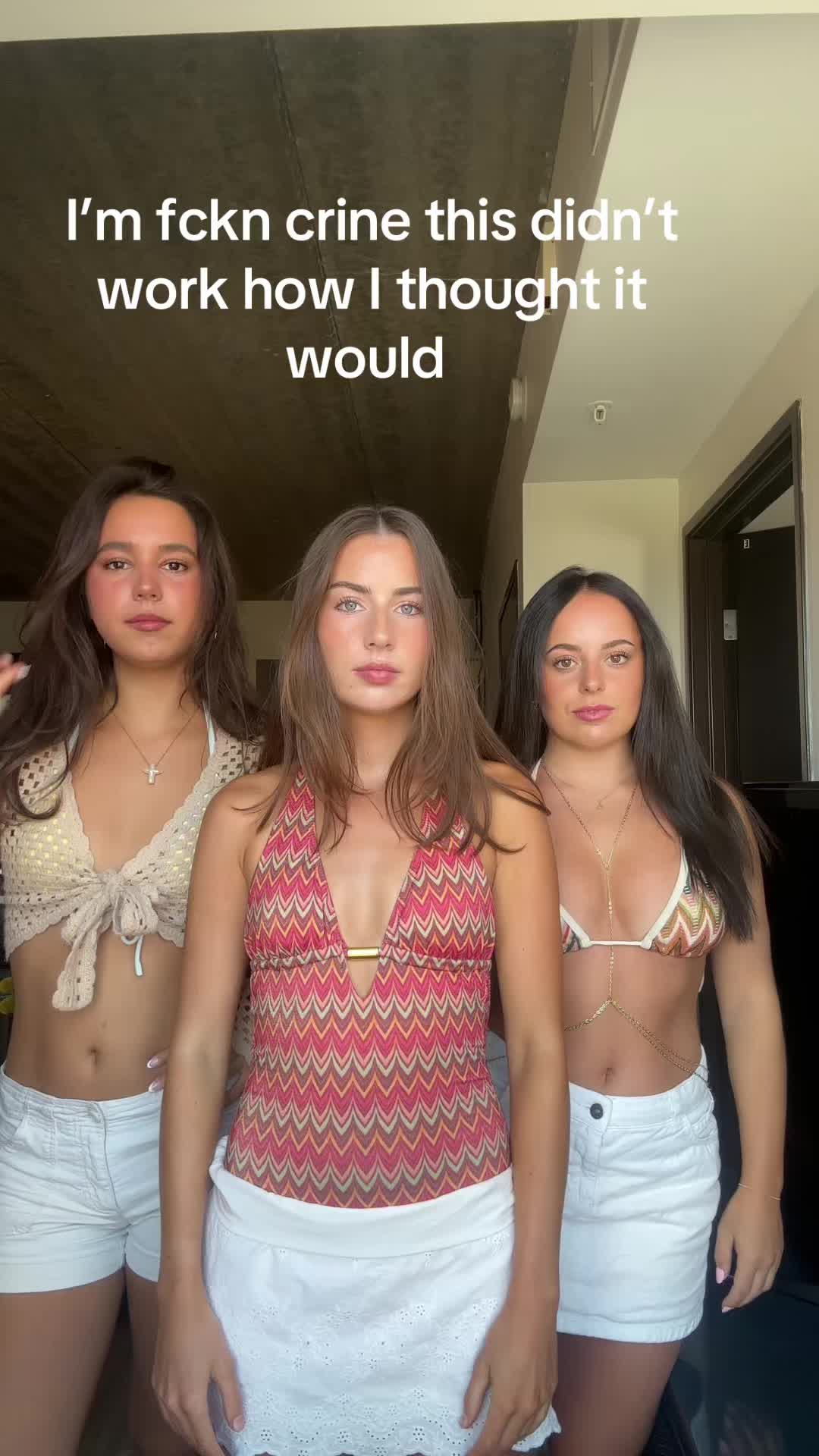@chloe