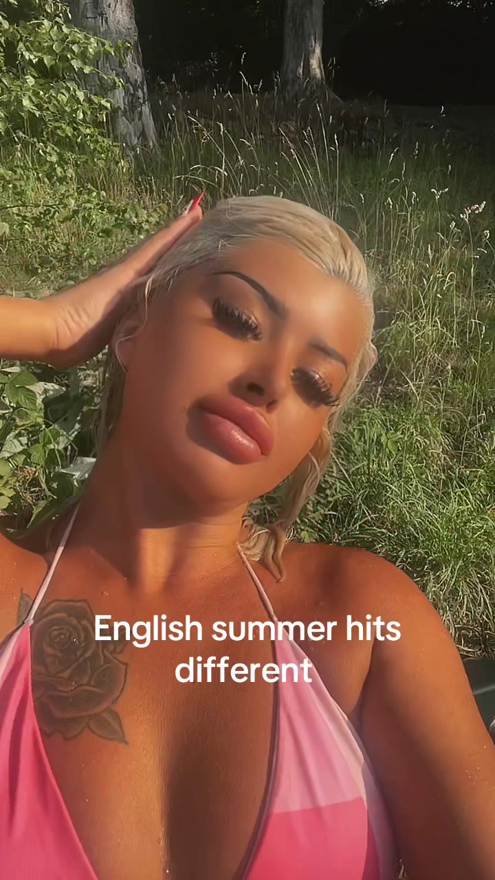 @Chlo chlo