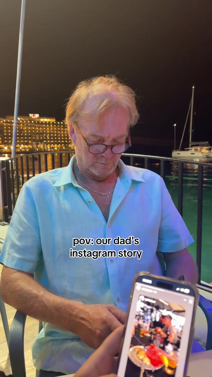 @Sophh