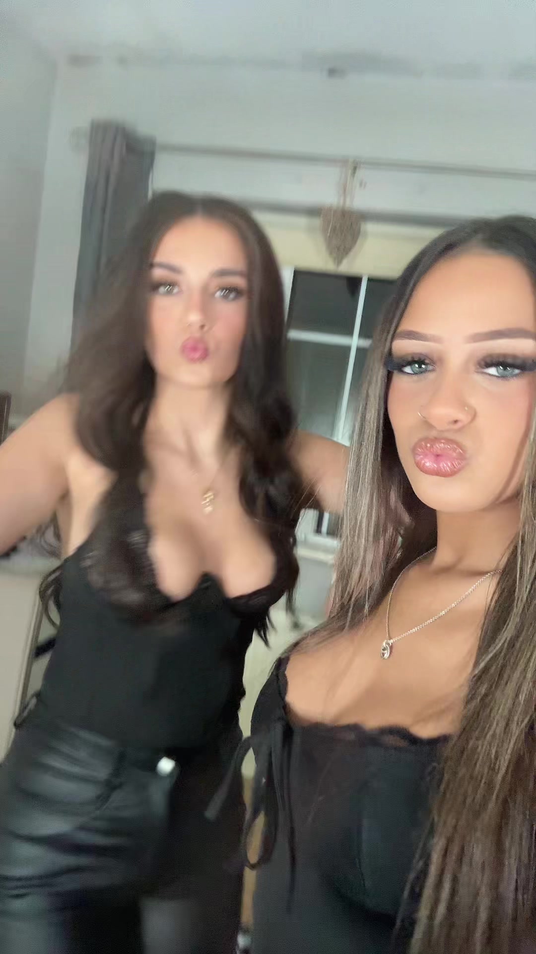 @𝓡𝒾𝒽𝒶𝓃𝓃𝒶🍒🪭🎱