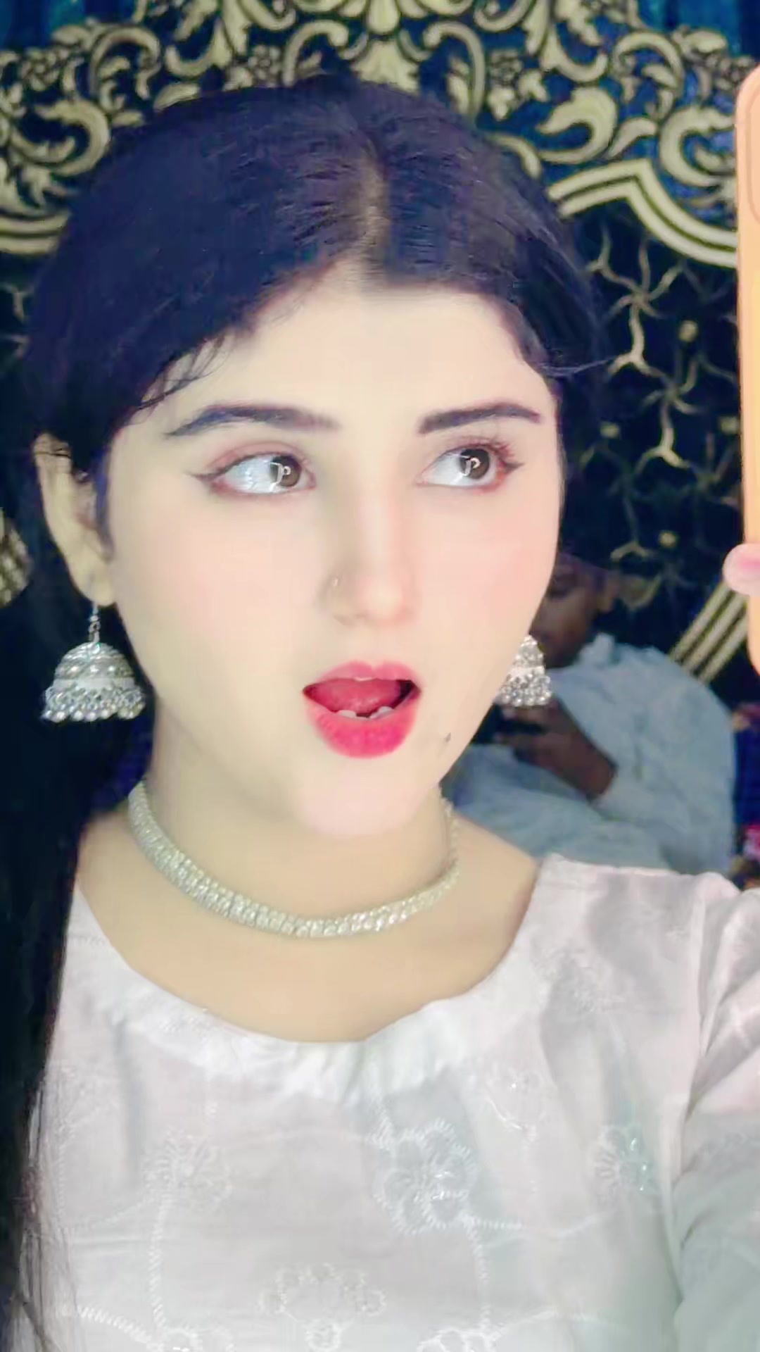 @𝓩𝓸𝔂𝓪🧚🏻&zwj;♀️
