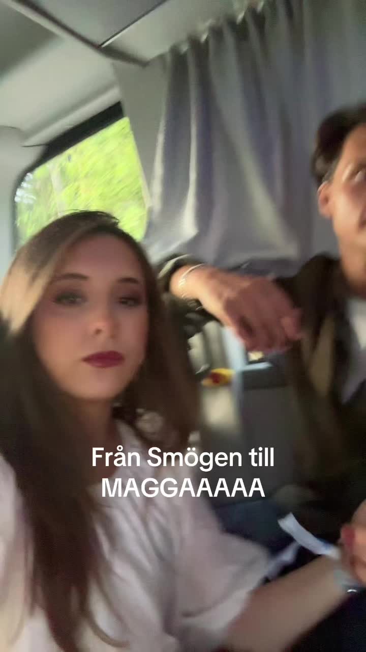 @juliaandreasonn