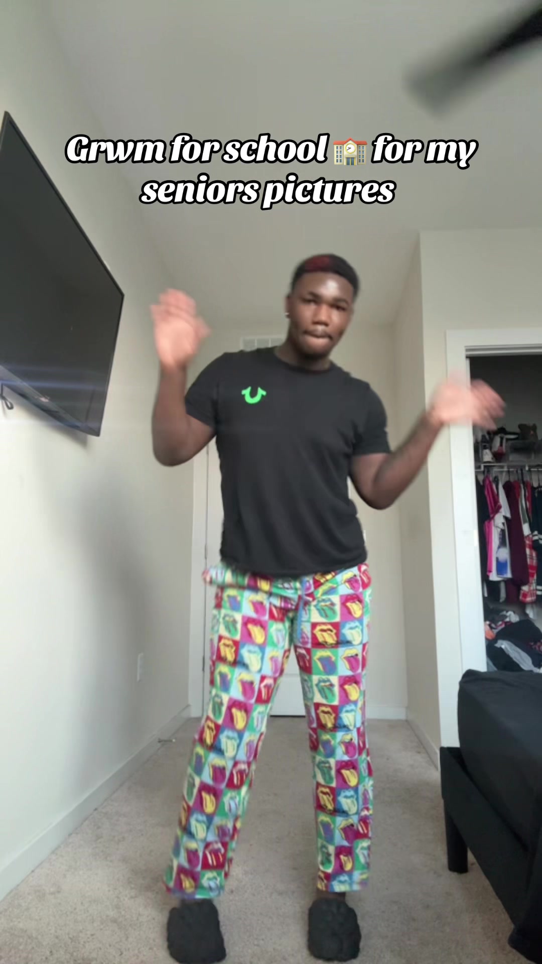 @๐๐ข๐ญ๐๐ก ๐ข๐ญ๐ฌ ๐ฅ๐ข๐ฅ ๐๐