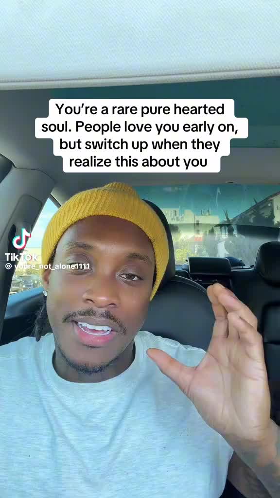 @StarrDustt