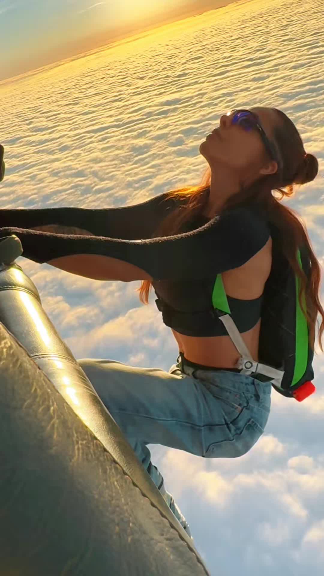 @Free Fall Diva