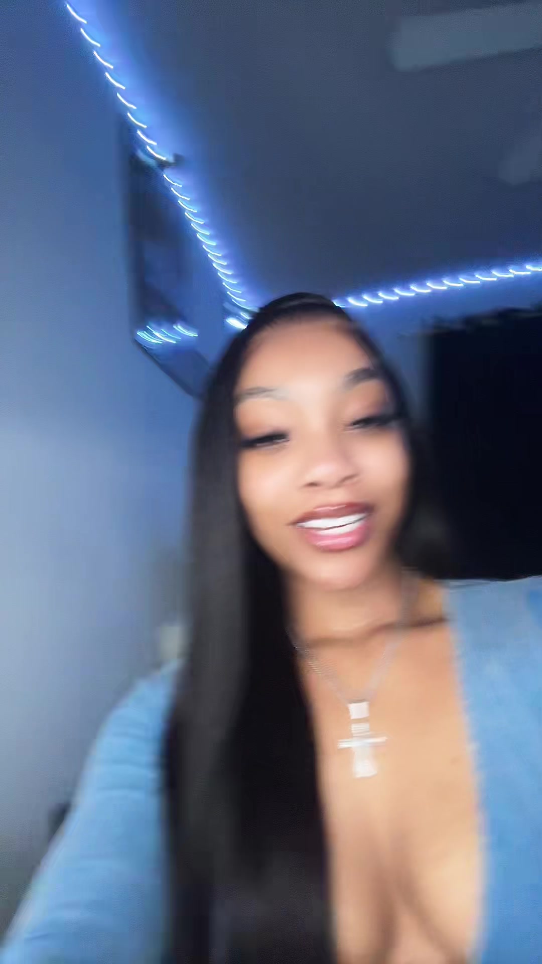 @Ai’yana💋