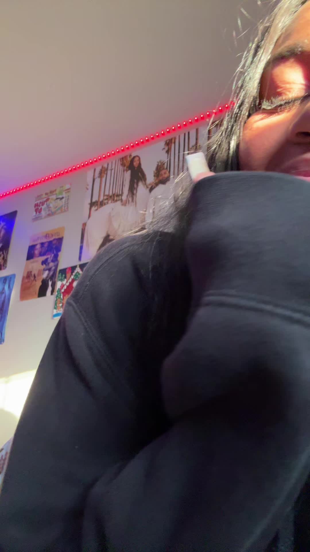 @Bella🧸