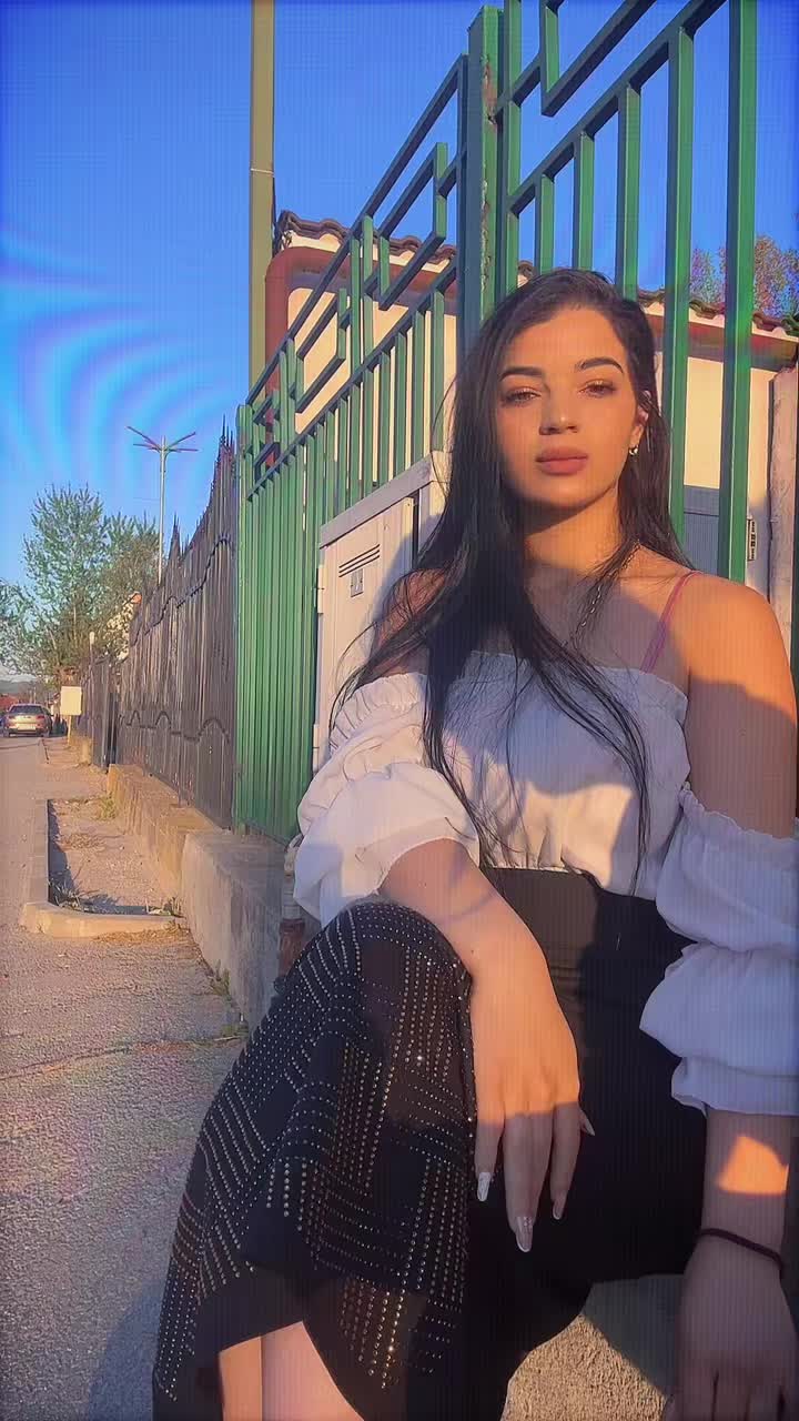 @Elysa