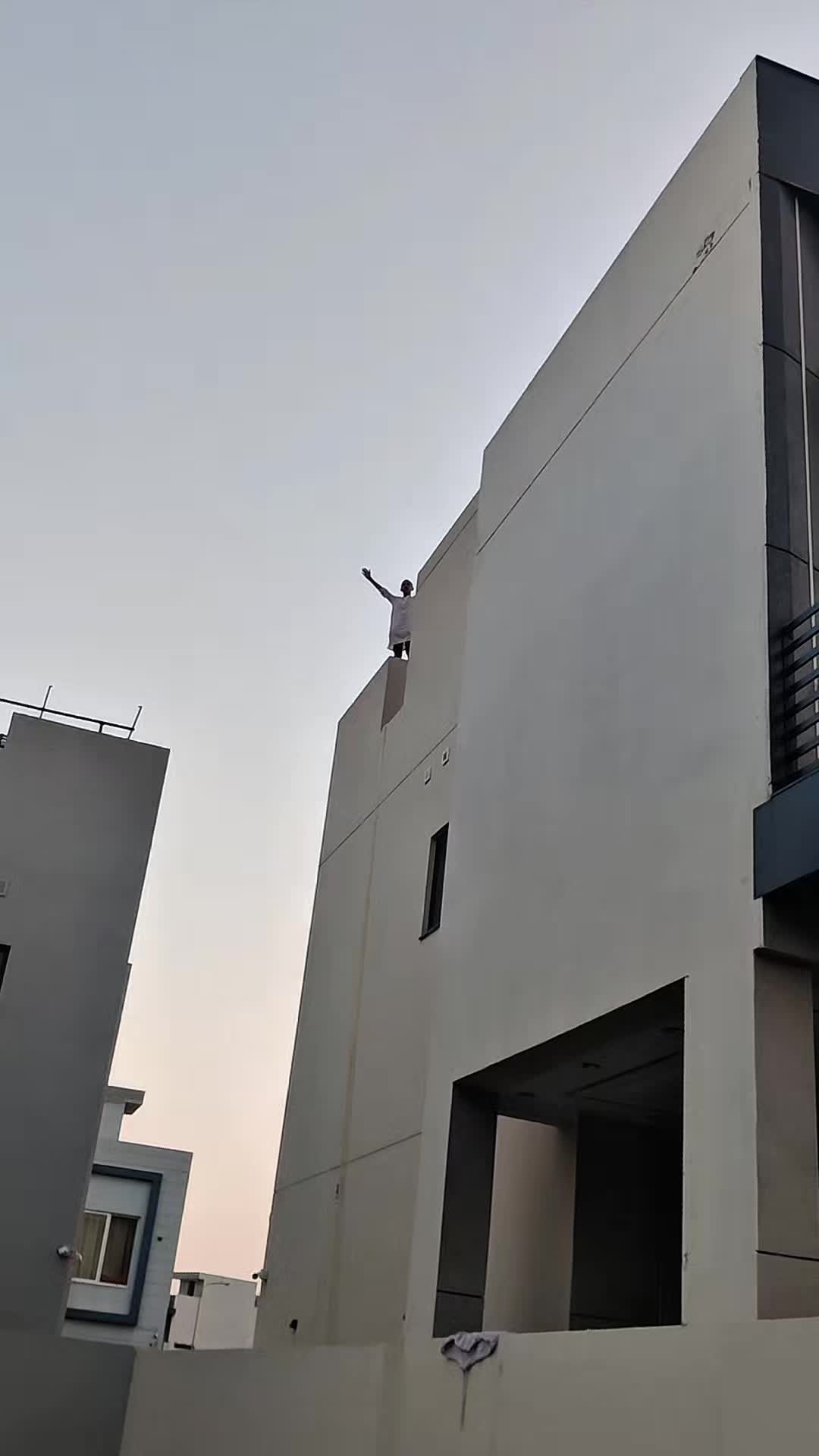 @Waqas,Parwana