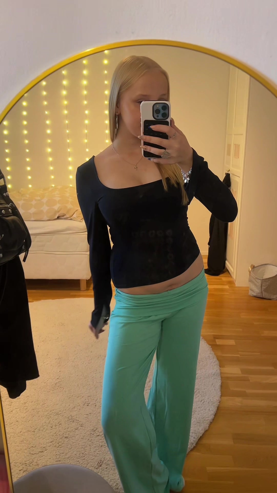 @Emilia || ig: emilialeskinenn