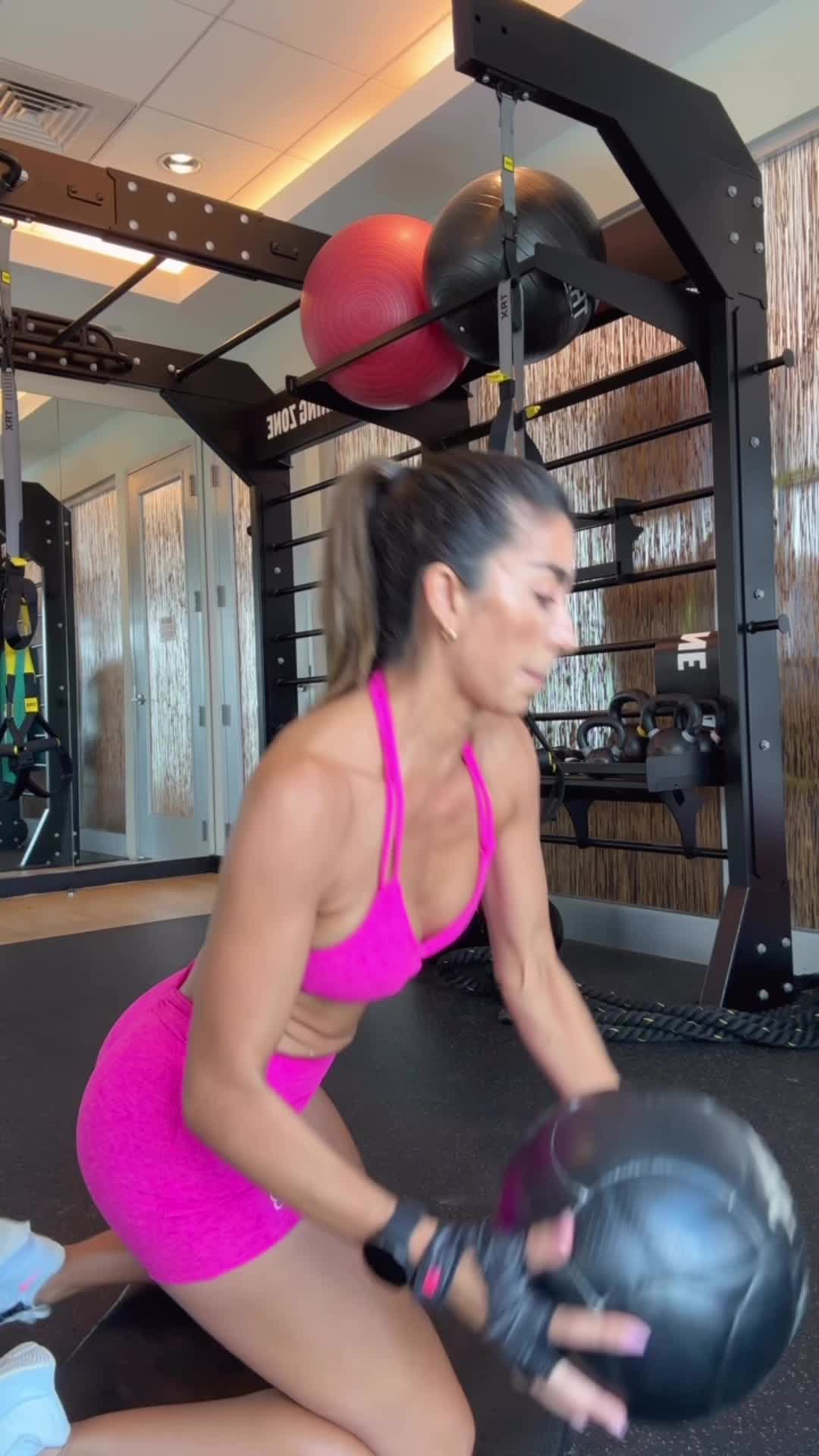 @Julie Pauline R.