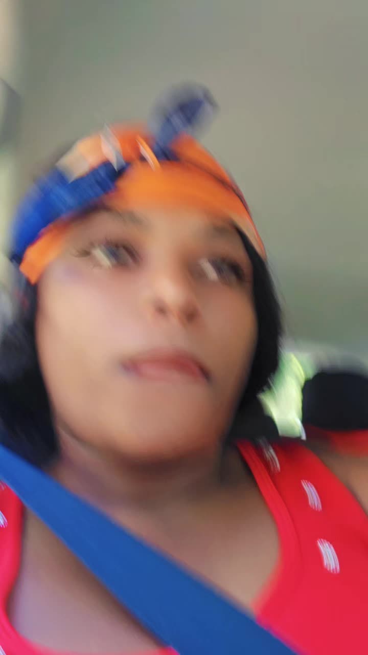 @nadine