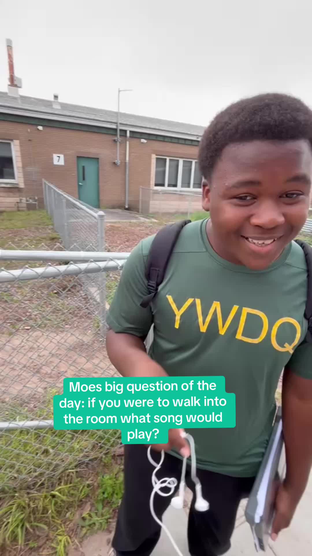 @moe vlogs
