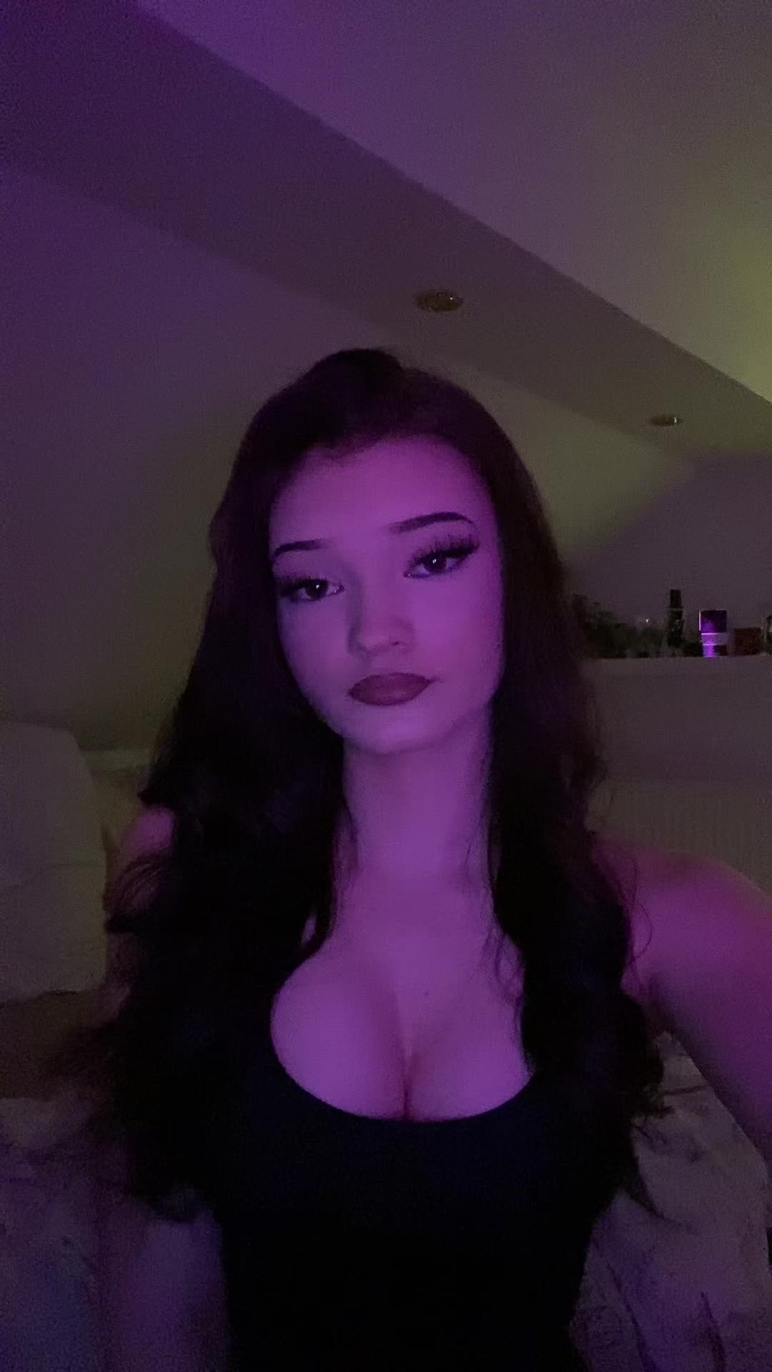 @adelka