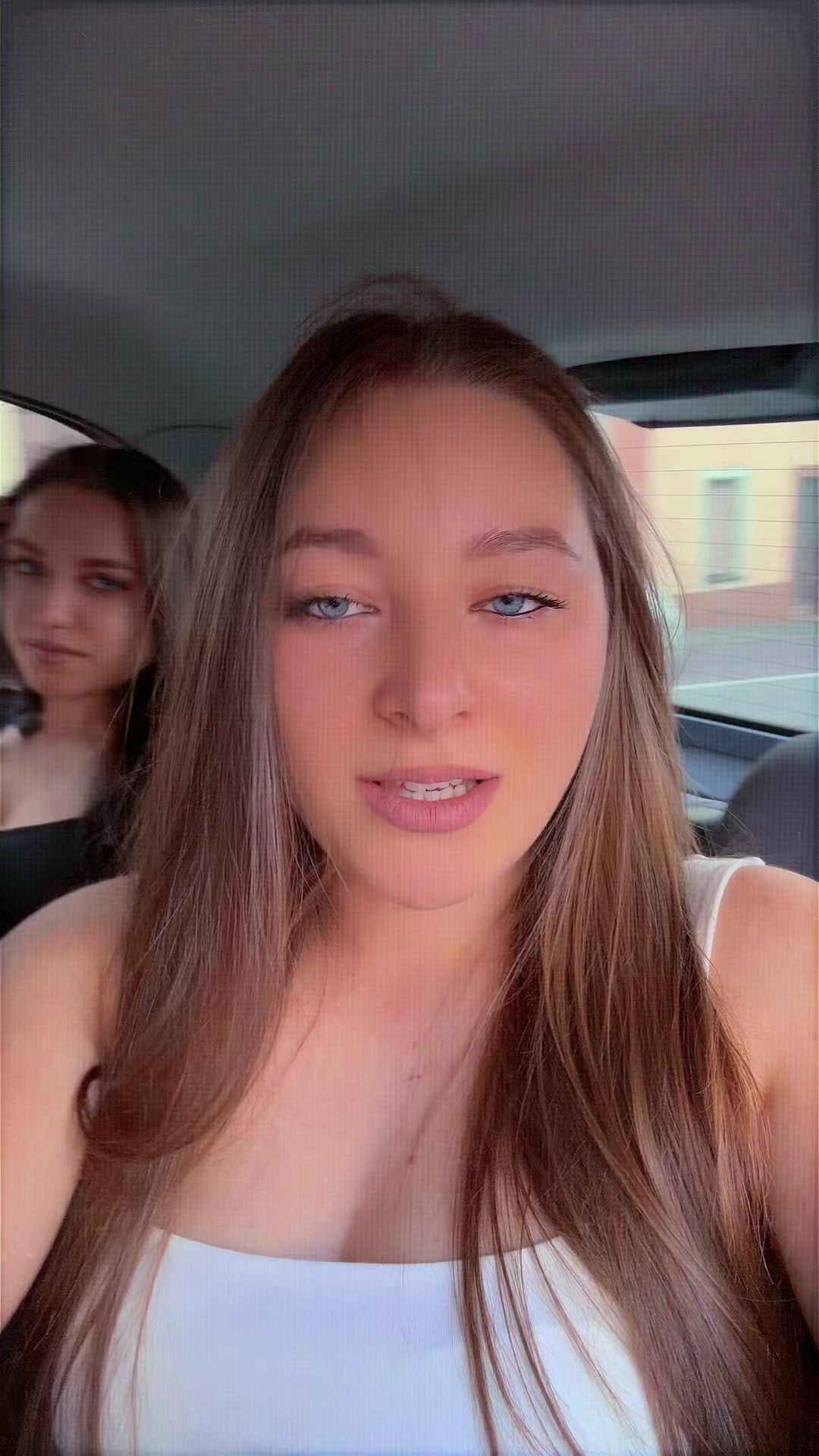 @denysa_81