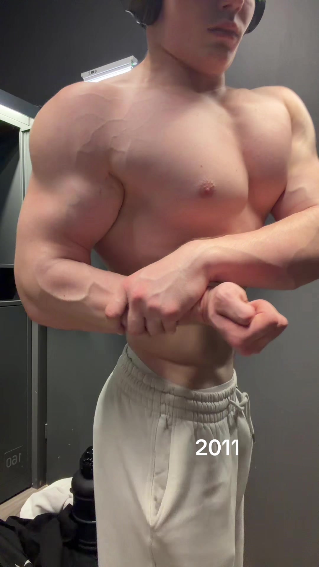 @adrian_valentine